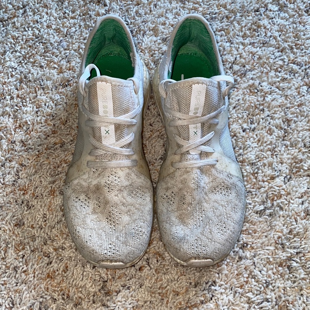 White Adidas Boosts. Womens size 9. In used condition